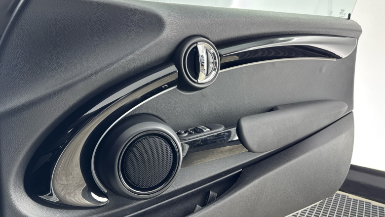 MINI Hatchback 1.5 Cooper Sport 3dr Petrol Hatchback